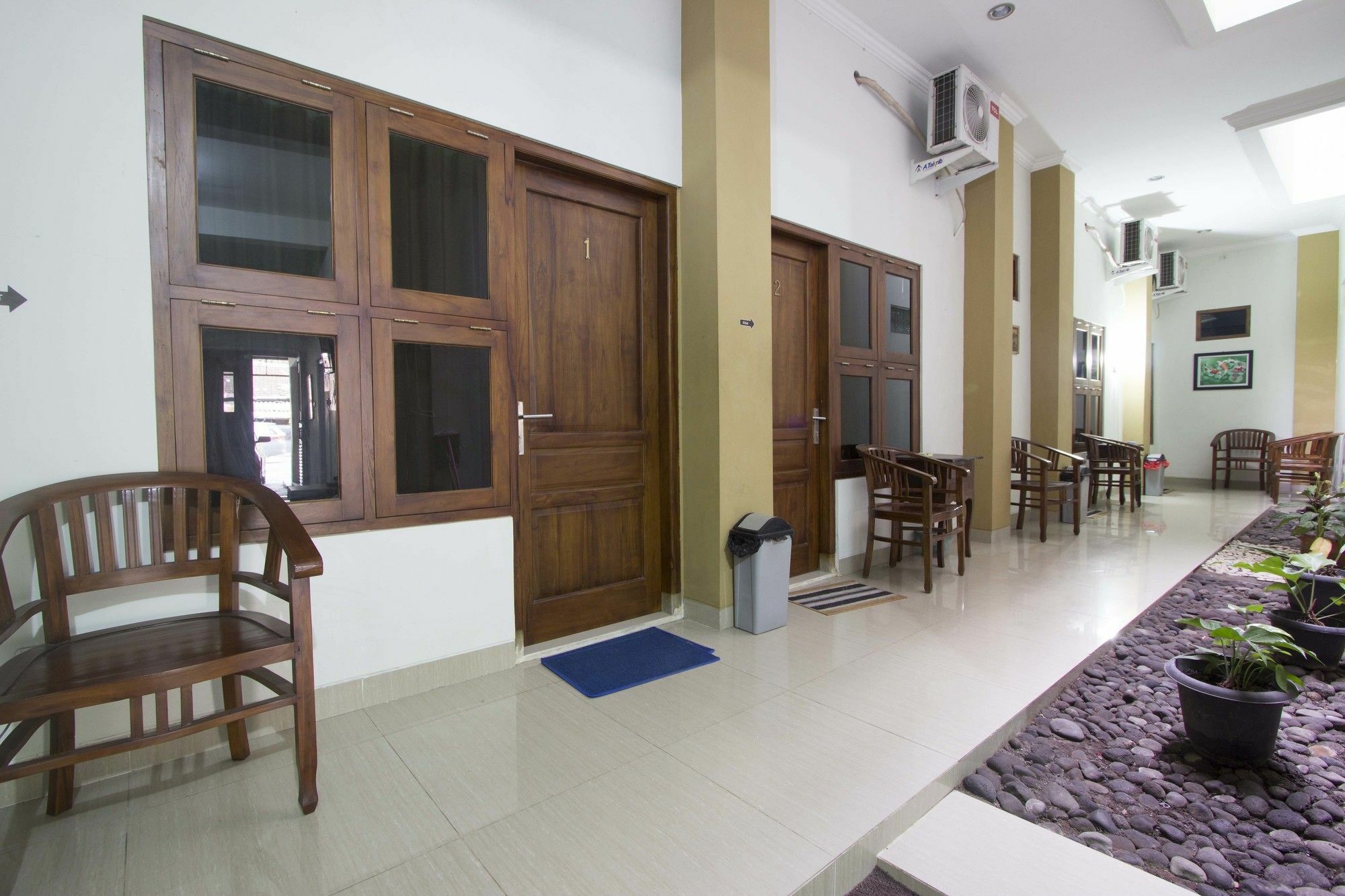 Reddoorz @ Rejowinangun Kota Gede Hotel Baturetno Екстериор снимка