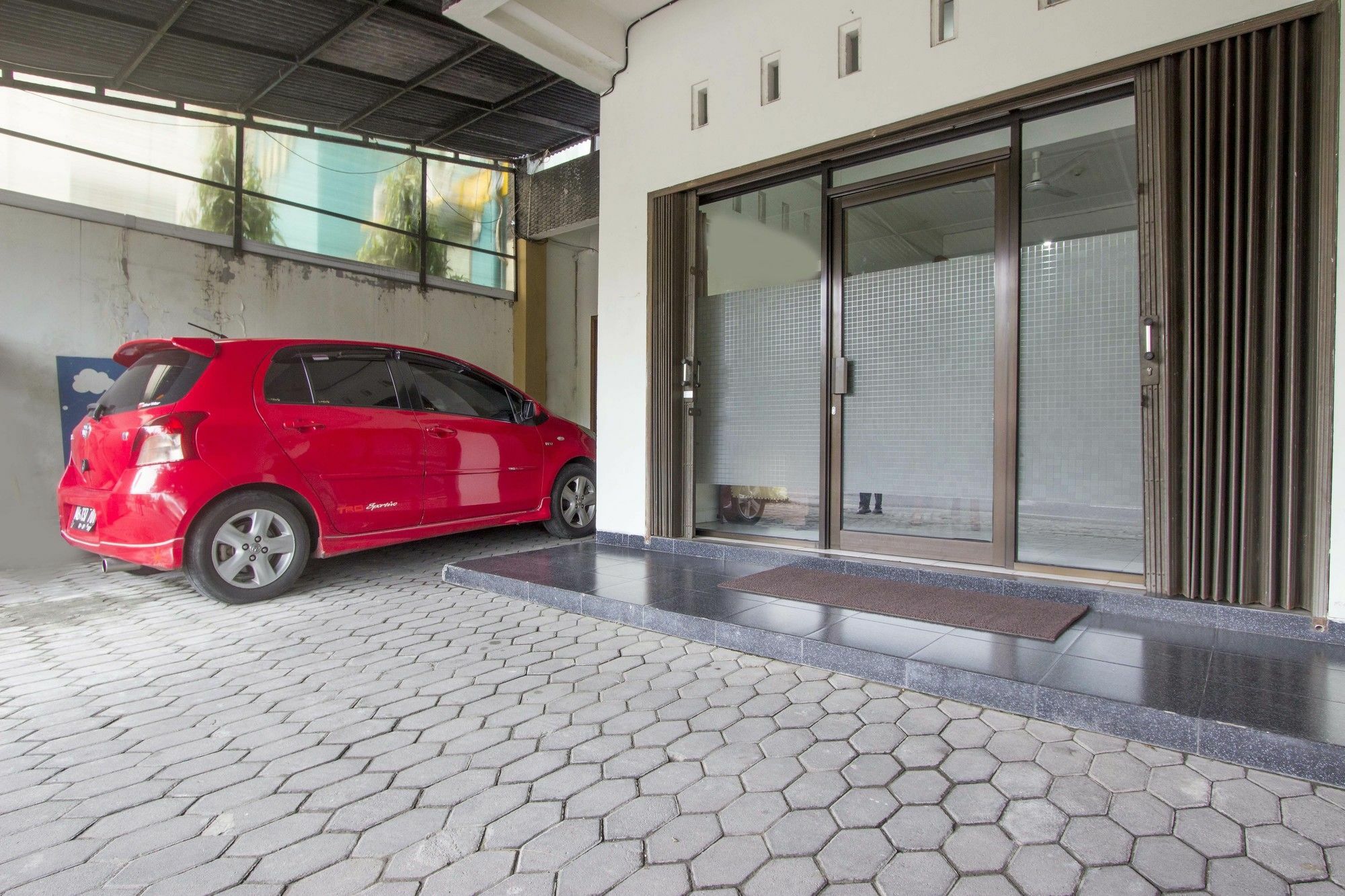 Reddoorz @ Rejowinangun Kota Gede Hotel Baturetno Екстериор снимка